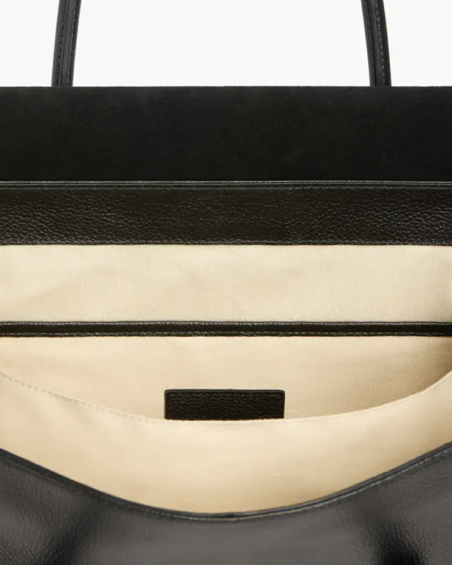 Lydia Tote Bag Grained Leather Black Flattered