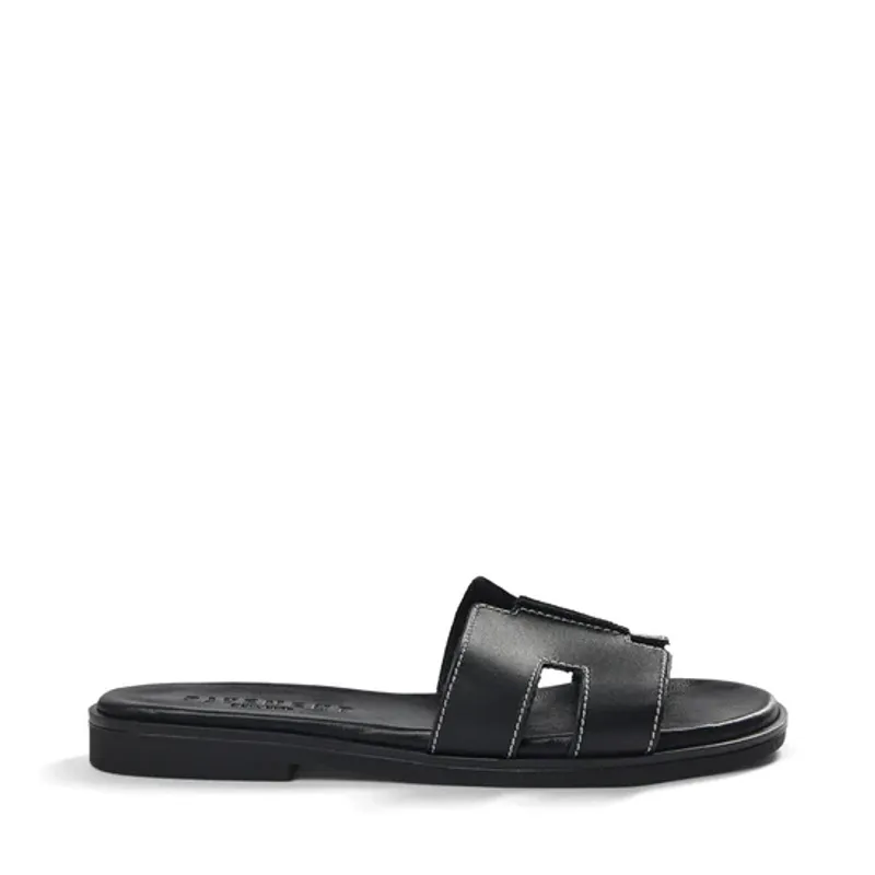 Pam Black Leather Sandal Pavement