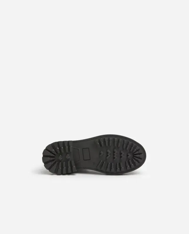 Alma Black Leather Boots Flattered